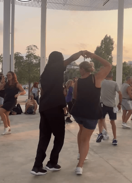 Free Outdoor Salsa & Bachata en Glòries flyer